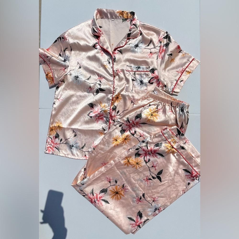 Shein pink floral pajama set, blouse and pants, size large
